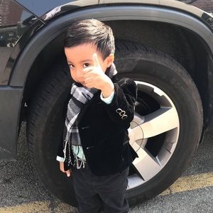 Meet your Posher, Ejane